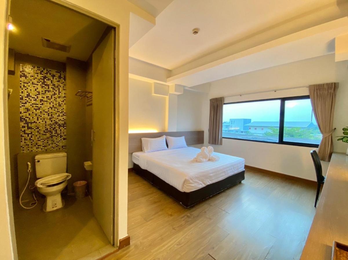 View Dee Bkk Airport Residence Bangkok Esterno foto